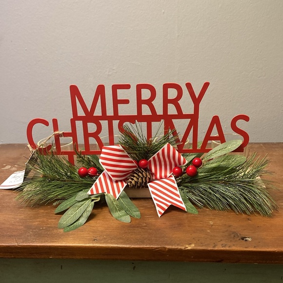 NWT- Red Metal MERRY CHRISTMAS- 4 Tier Wooden Glass LED Candle Holder Decoration - Picture 3 of 17